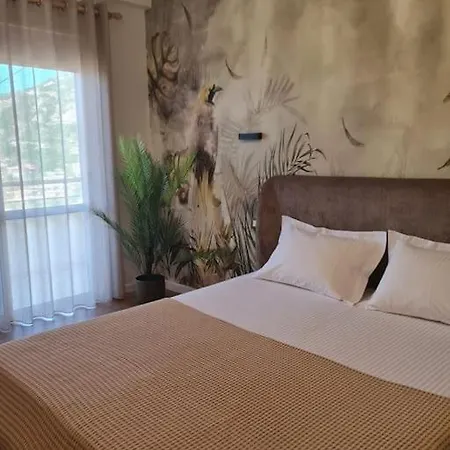 Viki's Apartment Vlore